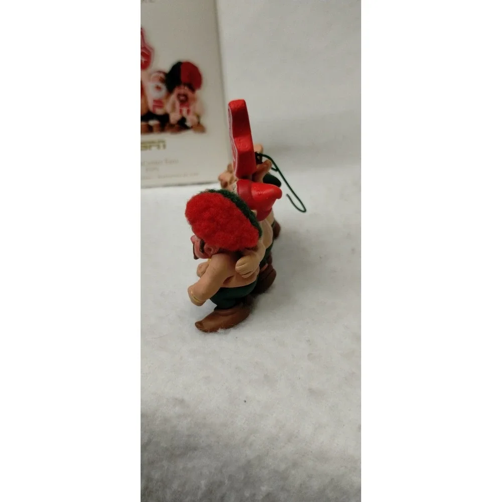 Hallmark Keepsake ESPN SportsCenter Fans Ornament 1999‎ Collectible